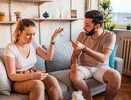 Por que o cônjuge deve vir antes dos filhos?